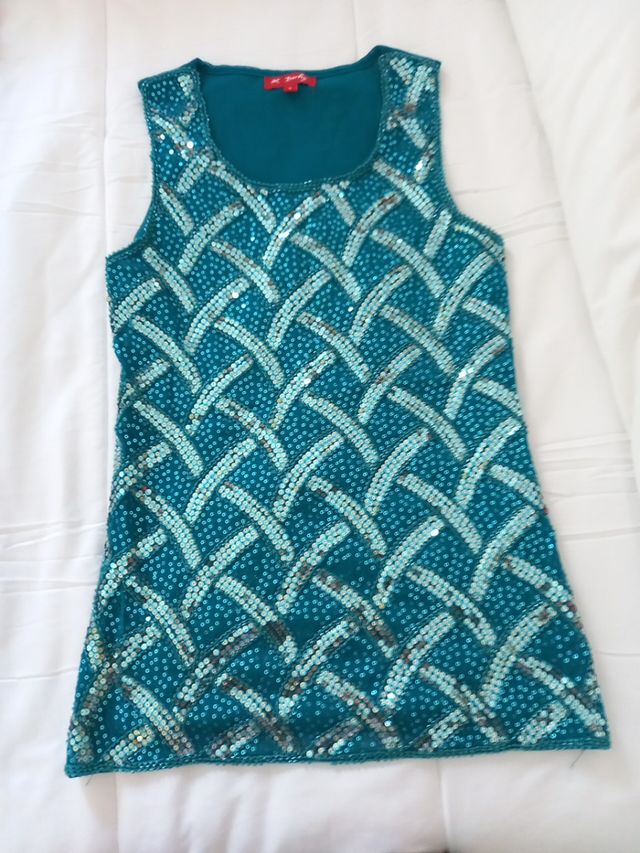 Bonita camiseta de lentejuelas