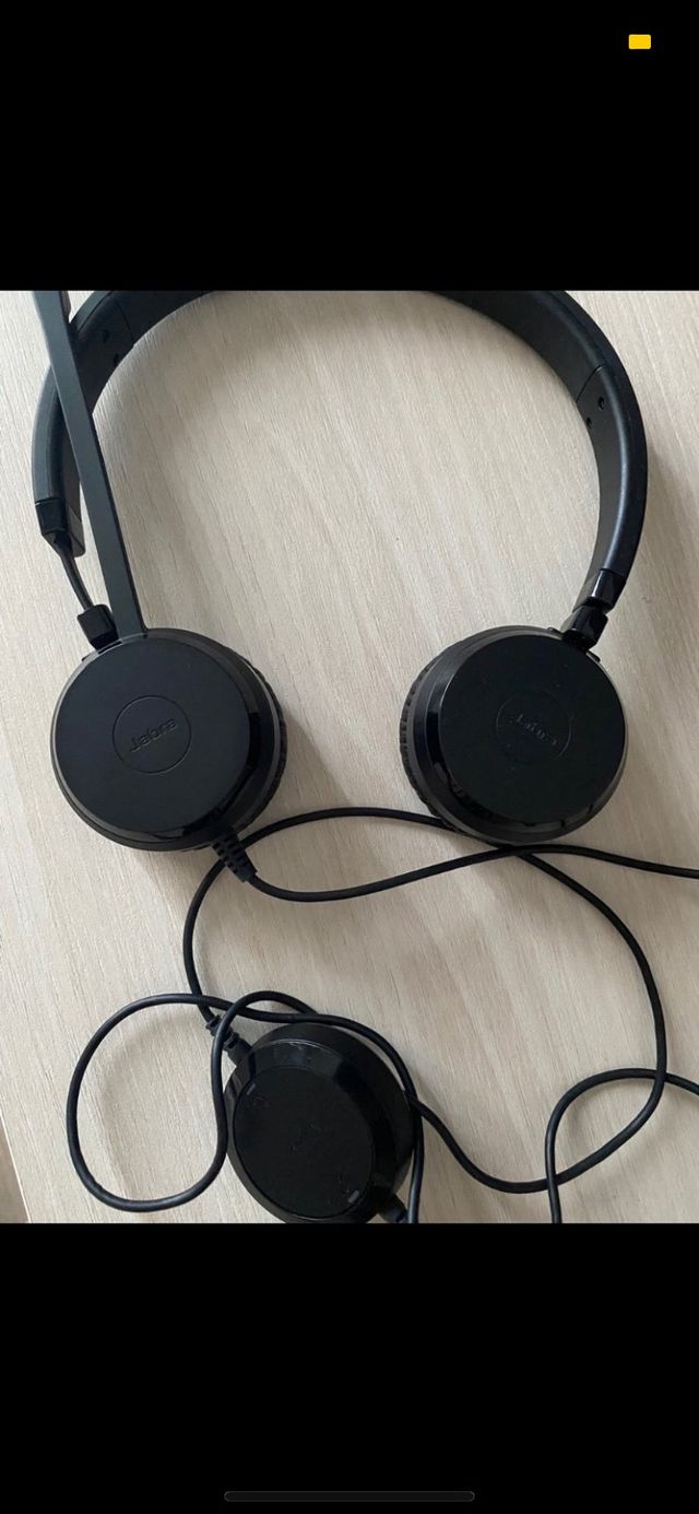 Cascos auriculares control de audio microfono