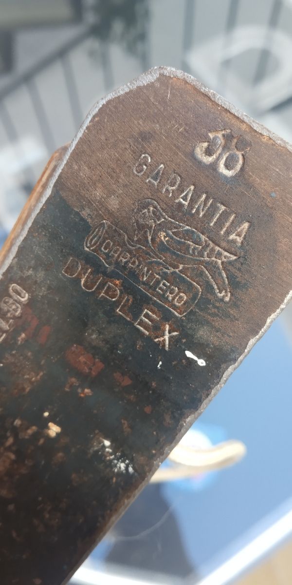 cepillo o guillamen carpintero