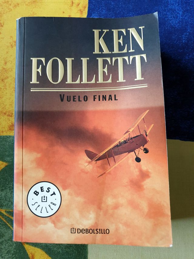 Ken Follett - Vuelo final (español, 544 pags)