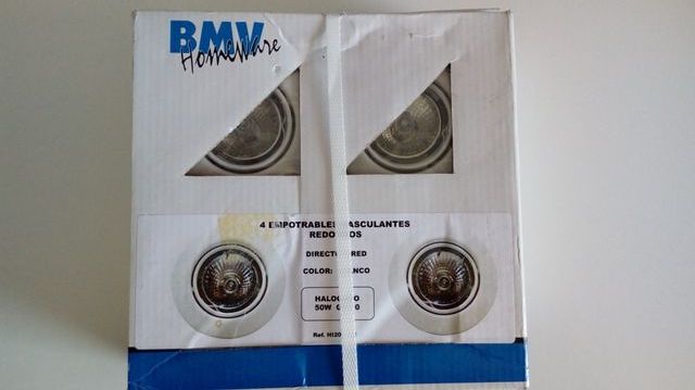 Foco empotrable basculante blanco