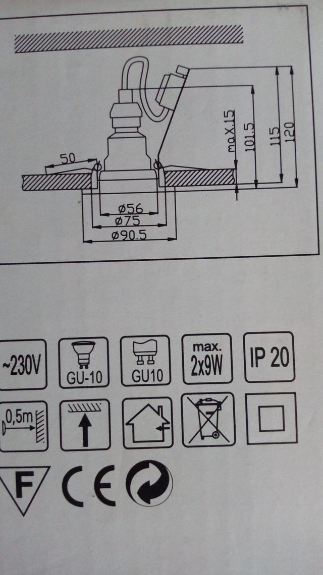 FOCO EMPOTRABLE BASCULANTE CUADRADO, COLOR NIQUEL