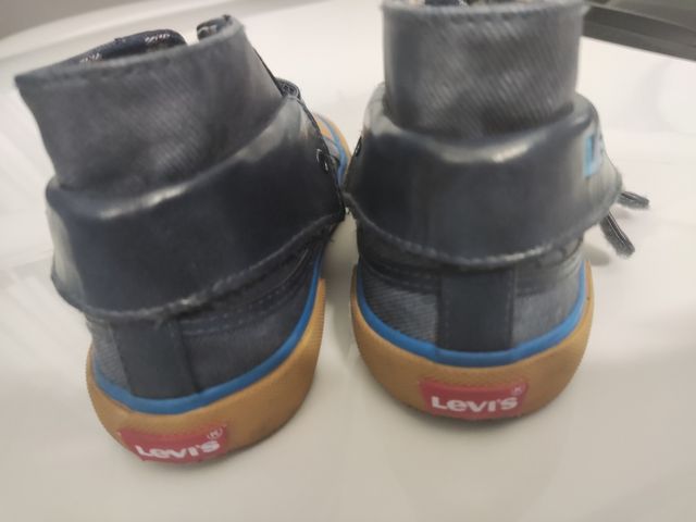 Zapatos LEVIS