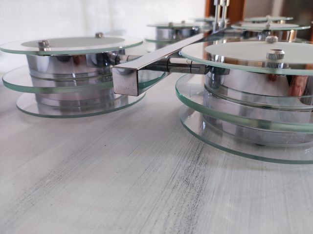 lámpara de techo vidrio y crono