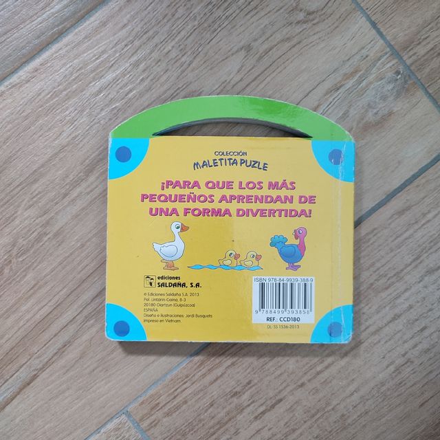 Maletita puzzle la granja, con 4 puzzles