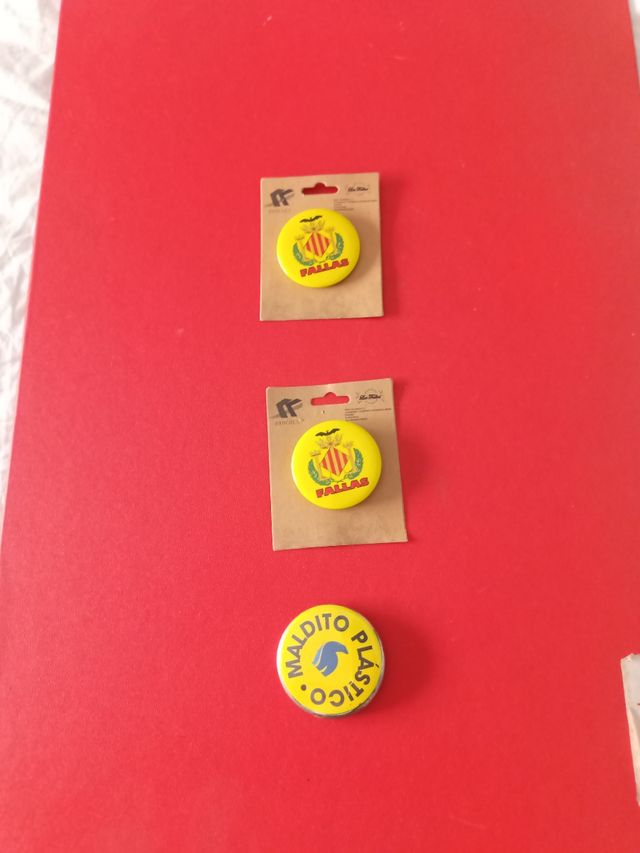 *CHAPAS FALLAS Y PLÁSTICOS.