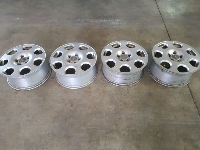 Llantas Audi 16" originales