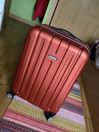 Maleta de viaje Roncato de segunda mano en WALLAPOP
