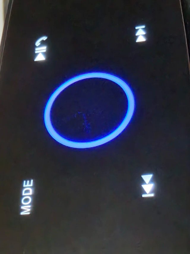 Altavoz Bluetooth con Tacto Sensible, Potente.