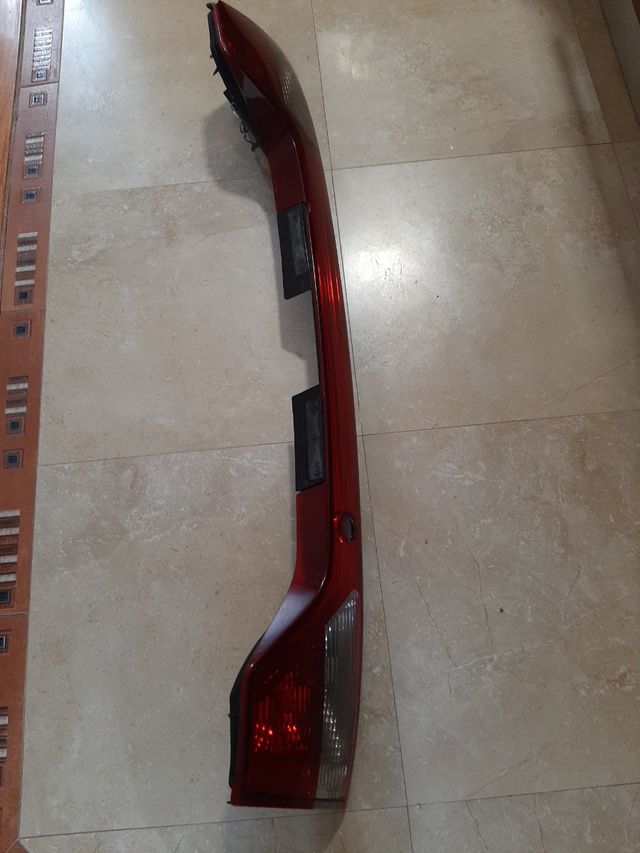 Seat Toledo II, piloto trasero