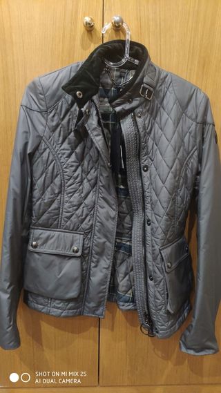 Chaqueta Belstaff de segunda mano en WALLAPOP