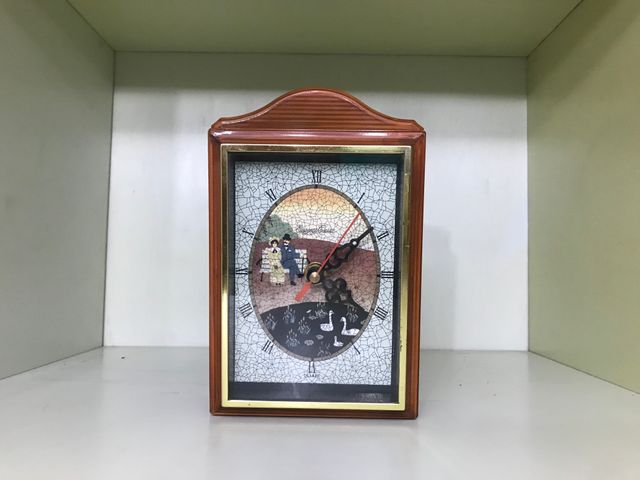 Colgador de llaves entrada con reloj