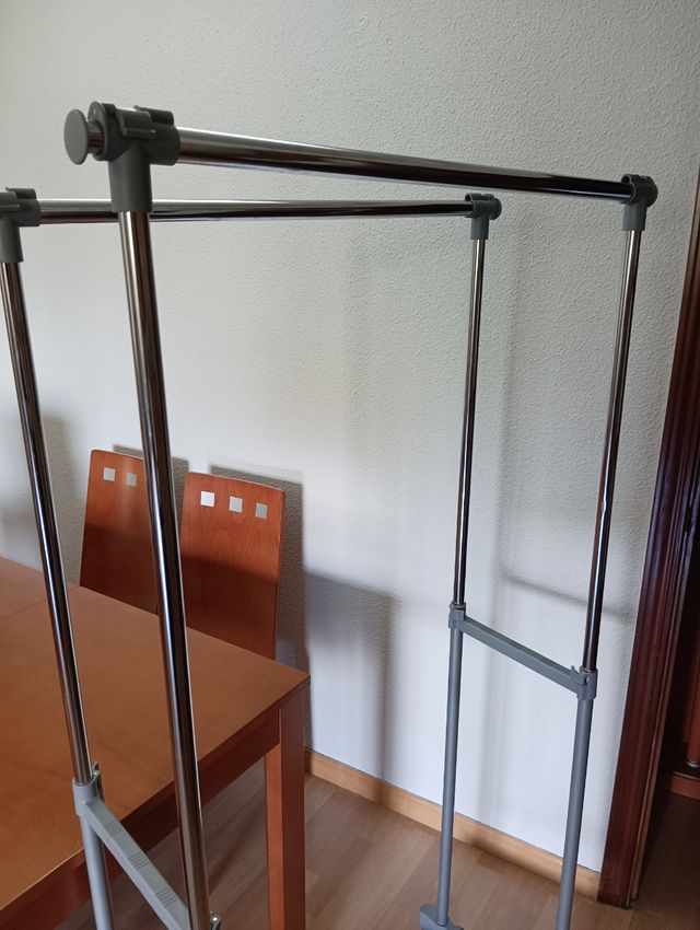 Burro con ruedas ajustable varias alturas de ropa de segunda mano por