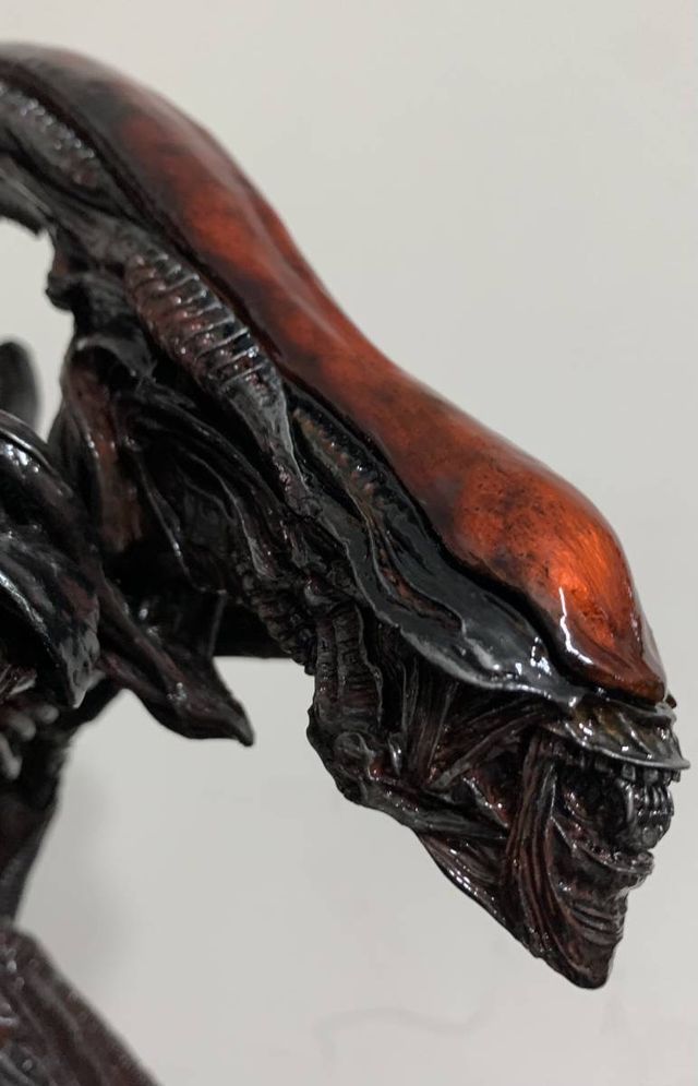 Alien Fewture Takayuki Takeya Estatua resina