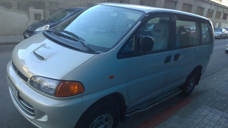 Mitsubishi Space Gear 1997 - foto 1