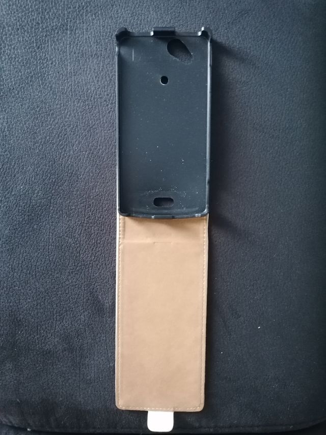 LOTE 4 fundas Sony Xperia Arc S (varias)