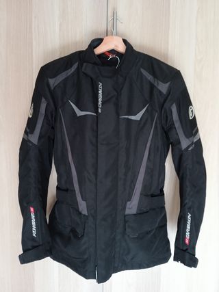 Chaqueta Garibaldi de segunda mano en WALLAPOP