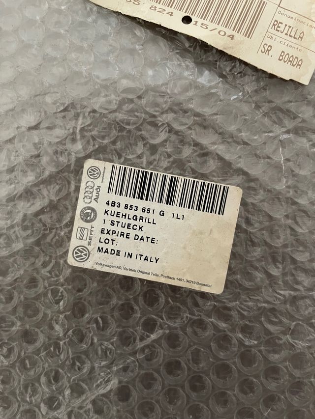 4B3 853 651 G 1L1 REJILLA Parrilla RS6 superior