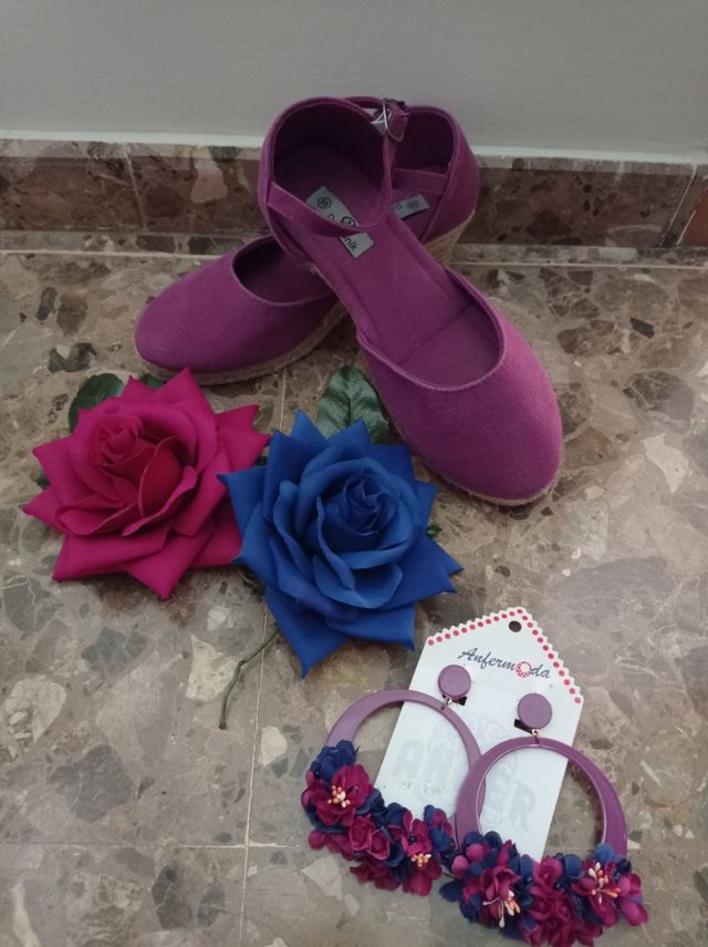 Traje flamenca adulta y complementos 