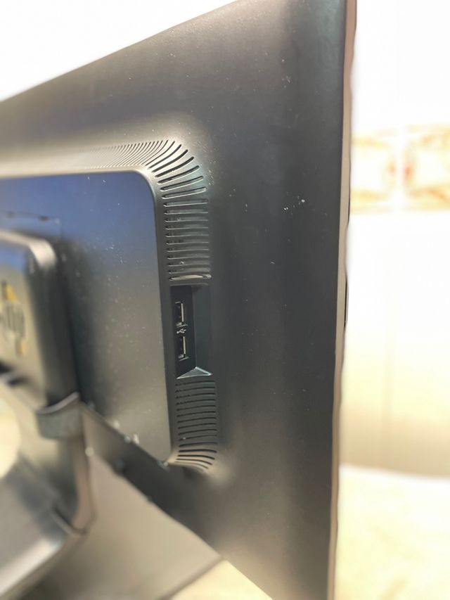 Lenovo Ideacentre, teclado pantalla ratón