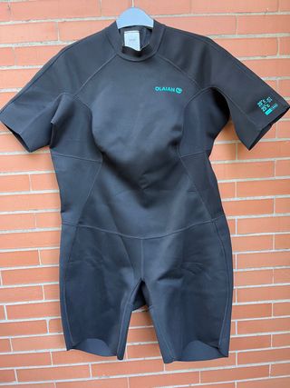 Traje neopreno surf de segunda mano en WALLAPOP