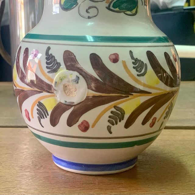 JARRA DE AGUA DE CERÁMICA DE PUENTE.