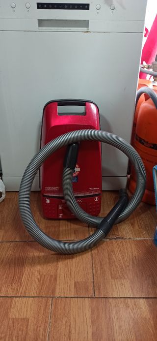 Aspirador Moulinex de segunda mano en WALLAPOP