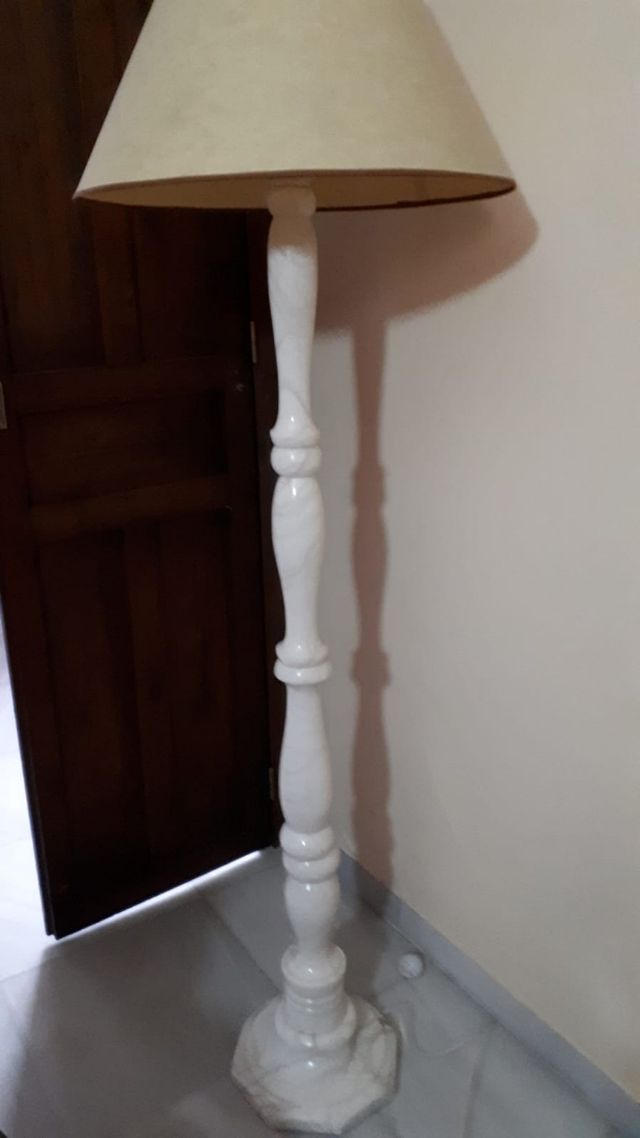 Lámpara de pie