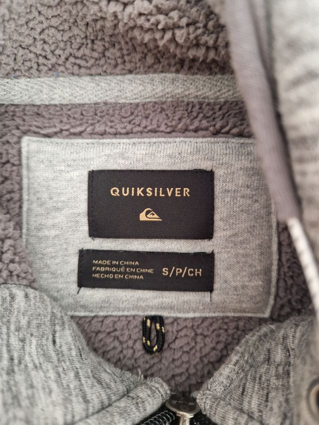 Sudadera con capucha quiksilver