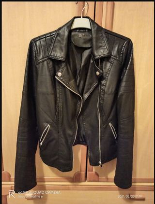 Cazadora cuero de segunda mano en WALLAPOP