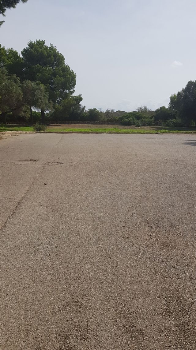 Solar de 600 metros haciendo esquina y calle sin salida