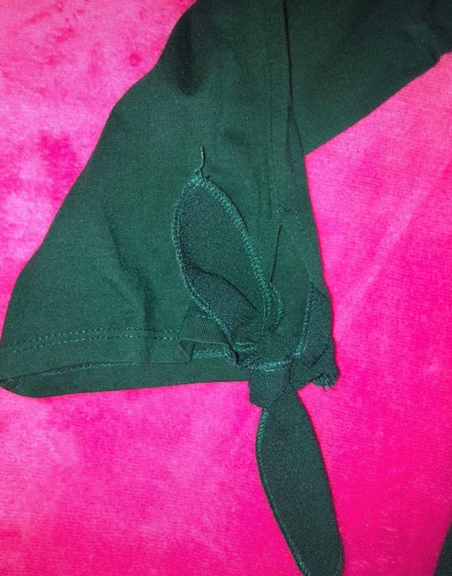 Camisetas media manga verde y burdeos perlas