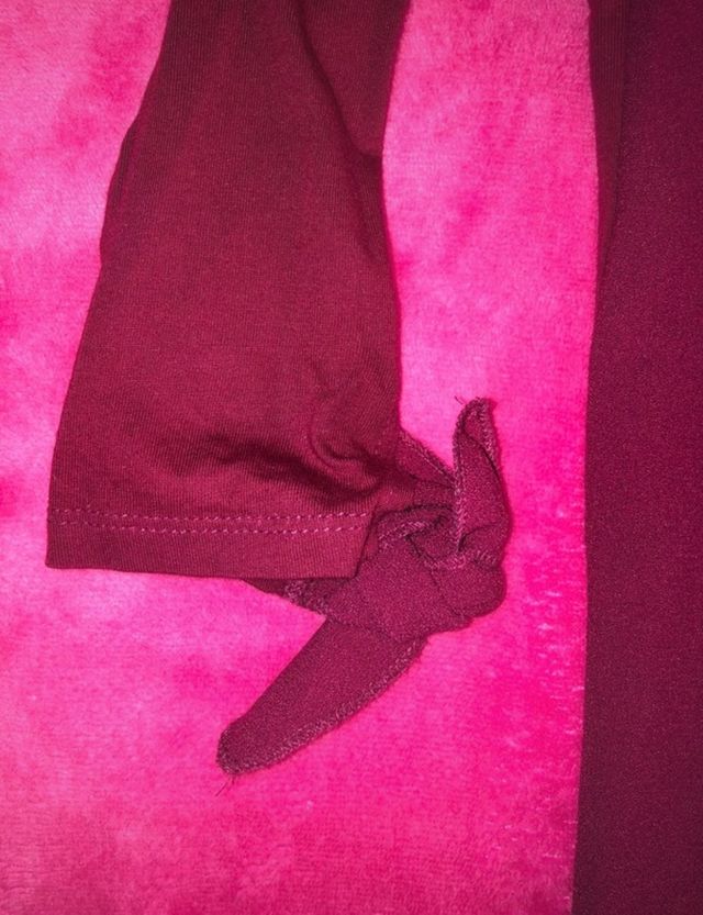 Camisetas media manga verde y burdeos perlas