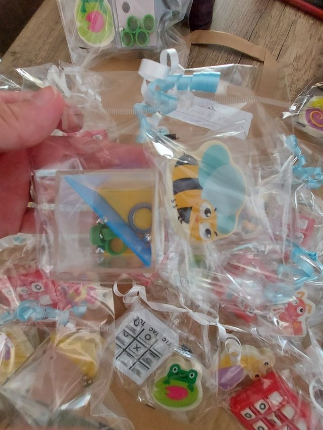 Gomas animales y emojis