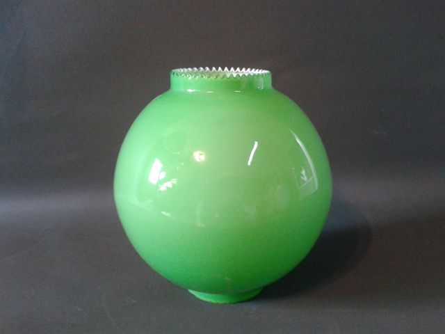 TULIPA NUEVA DE OPALINA