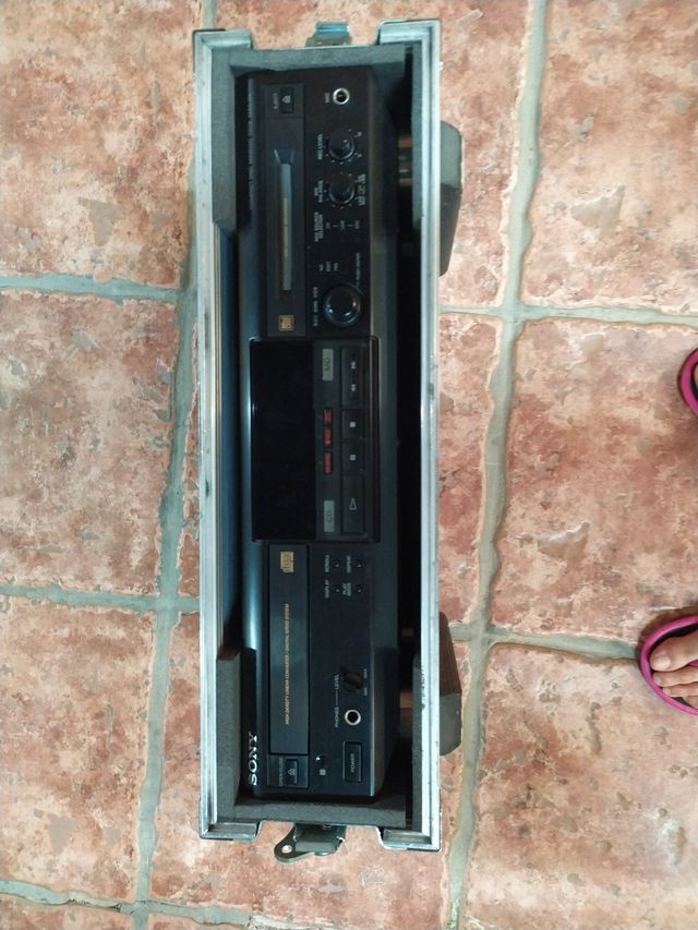 Reproductor de CD/MD (graba)