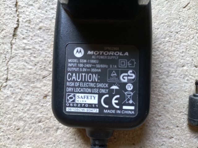cargador teléfono motorola