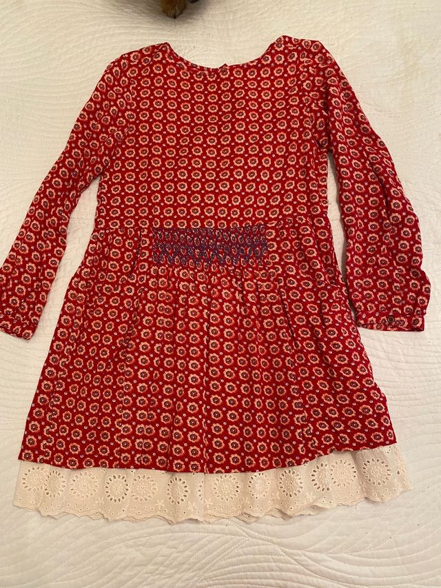 Vestido marca Brotes , talla 9-10