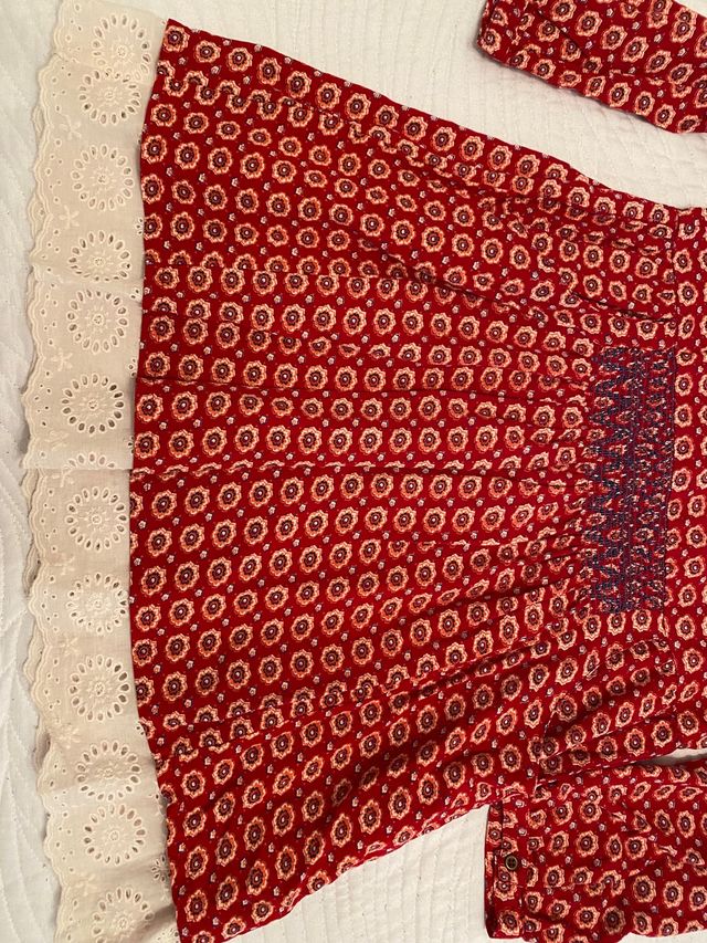 Vestido marca Brotes , talla 9-10