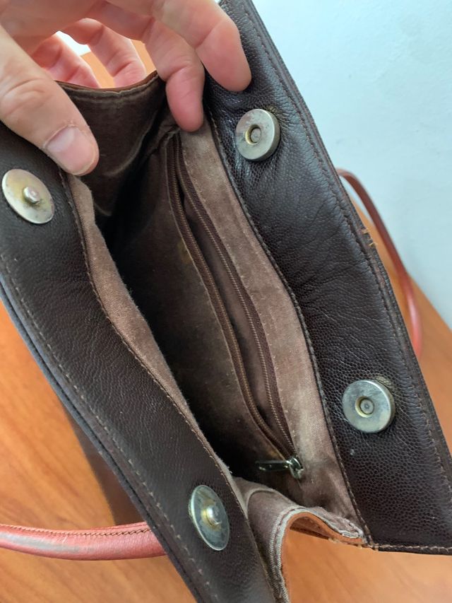Bolso de  piel marron