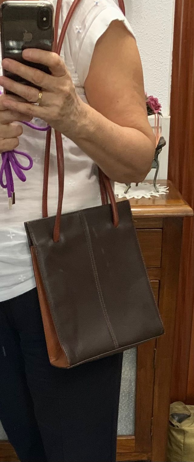 Bolso de  piel marron
