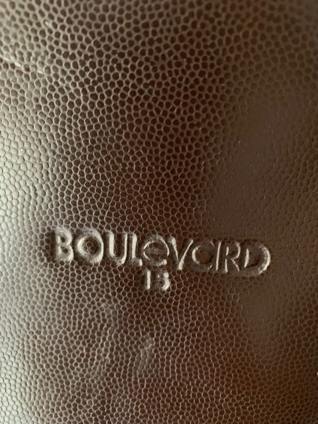 Bolso de  piel marron