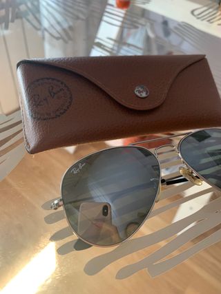 Gafas Ray Ban de espejo de segunda mano en WALLAPOP