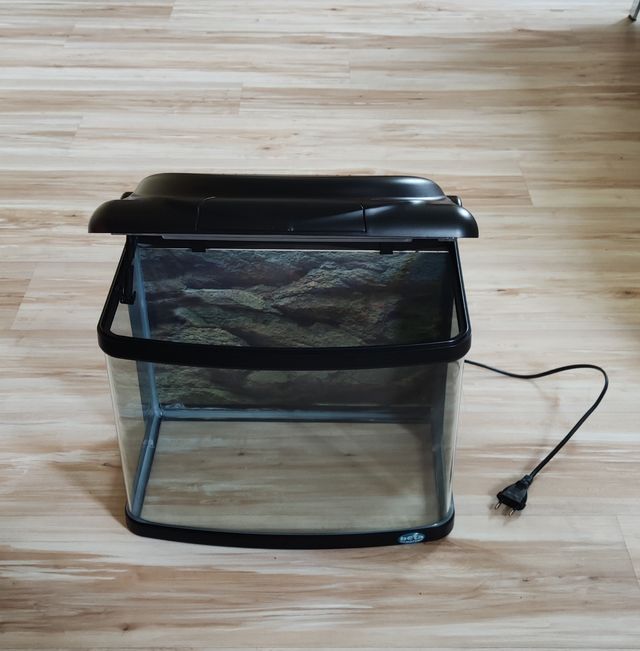 Acuario Beta 20l con accesorios