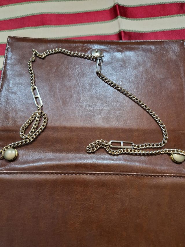 Dos bolsos carteras vintages beige/marron