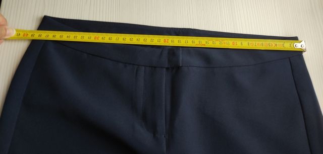 Pantalón marino Benetton