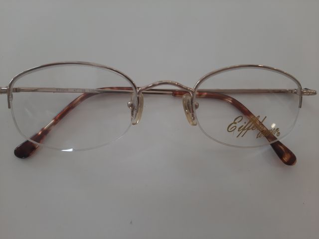 Gafa metálica con suplemento sol