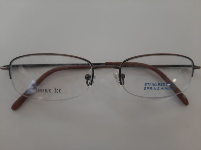 Gafa metálica con suplemento sol