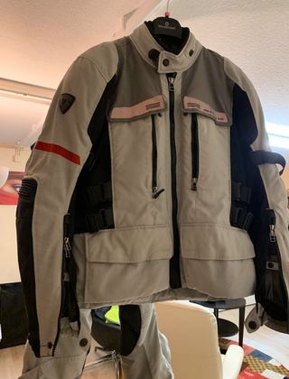 Chaqueta Revit de segunda mano en WALLAPOP