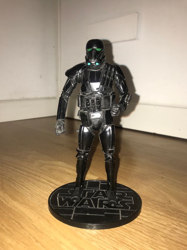 Figura de metal de Star Wars